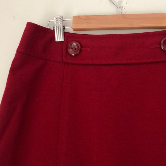 Ann Taylor Red Button Skirt Size 4 - Picture 2 of 8